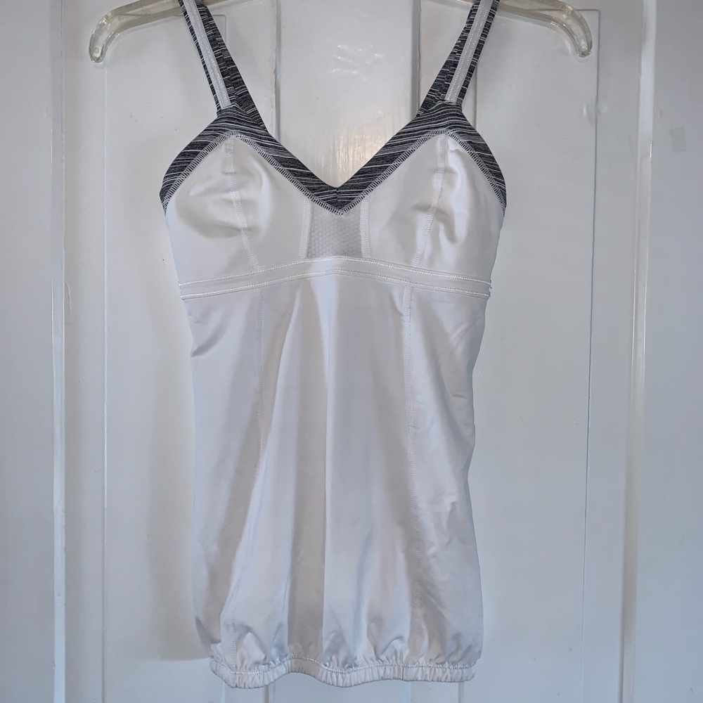 Lululemon Bright White Light Up Tank - Picture 15 of 16